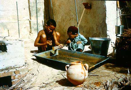 Cleaning the pan