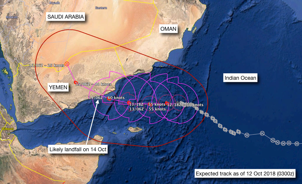 12 octobre. Le cyclone Luban s’approche du sud de la péninsule Arabique
