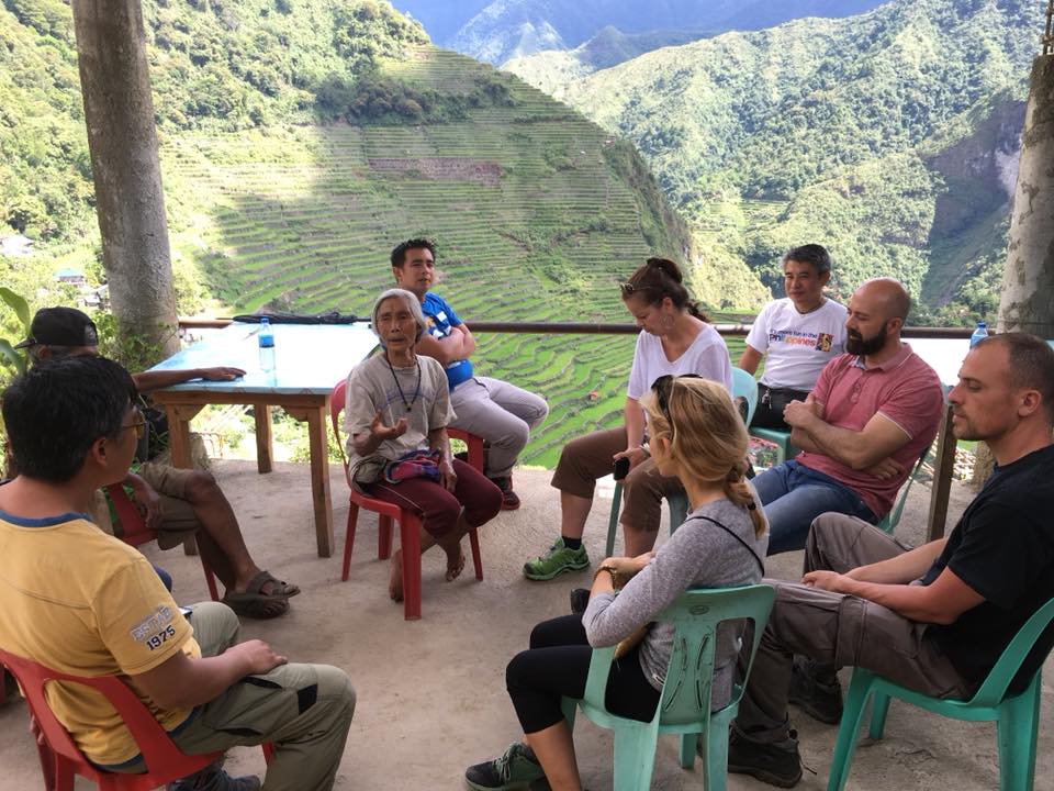 The MPS and Slow Food met with local rice farmers in Batad.