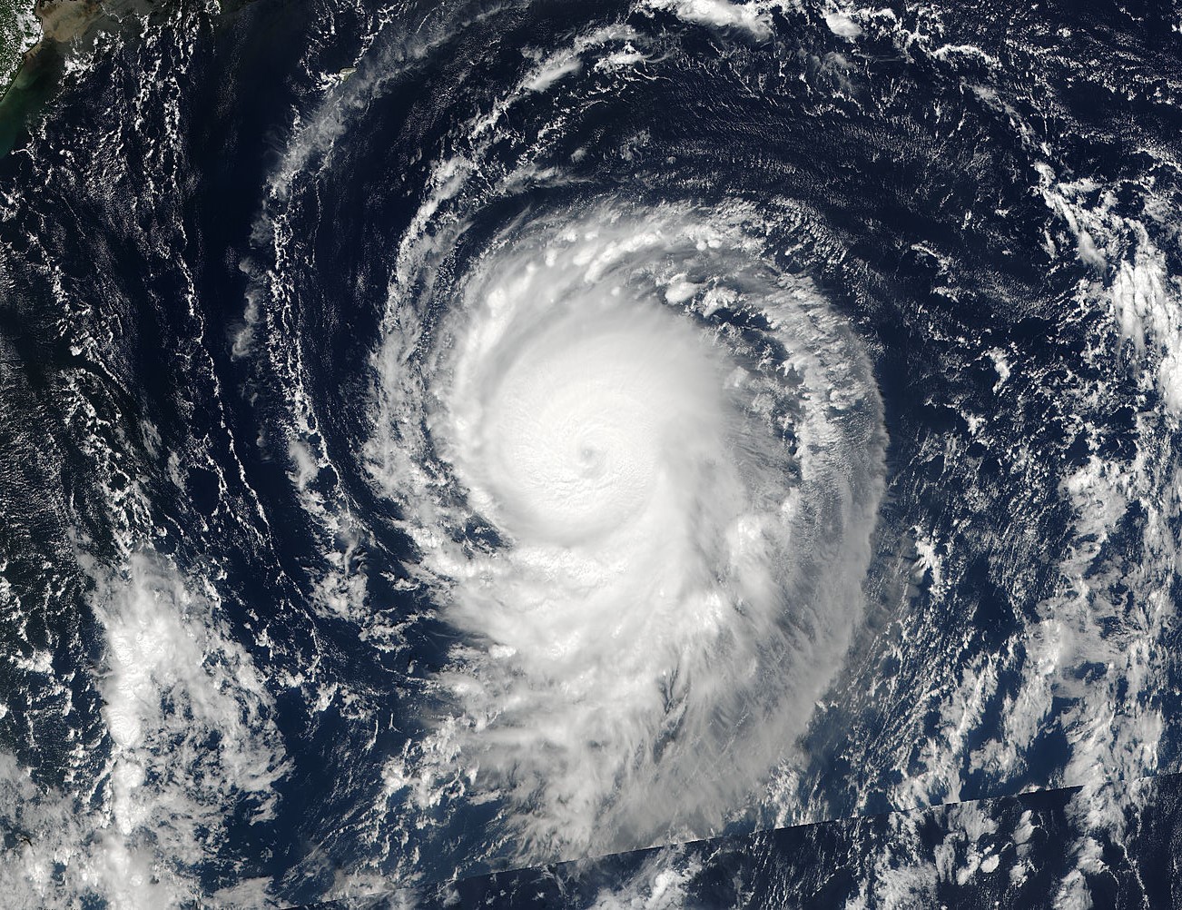 Ураган Изабель аномалия