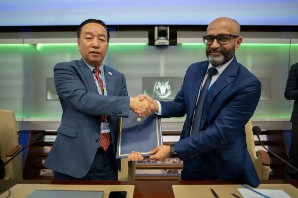 IUCN and FAO sign joint agreement to facilitate data sharing to reach GBF Target 2