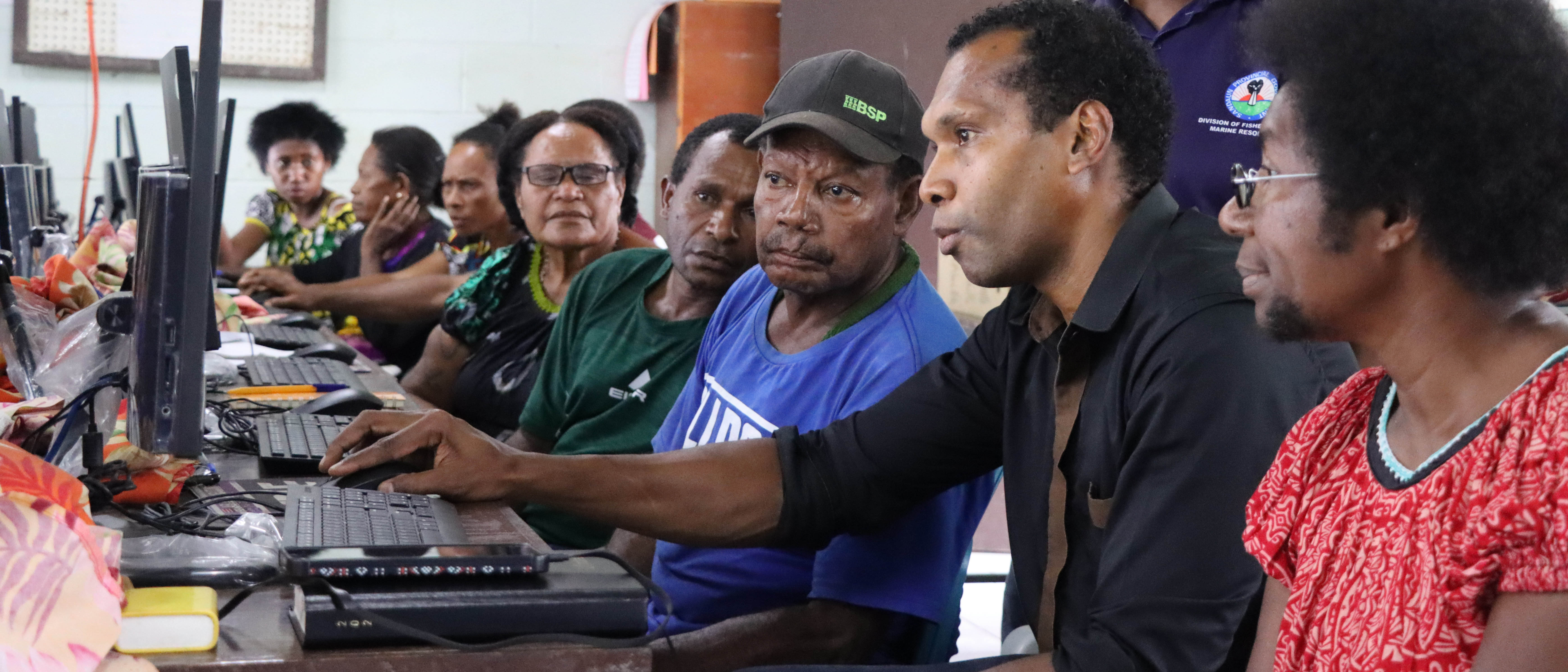 Participants practise taught digital skills during the training workshop organised by ITU under the EU-STREIT PNG Programme in Vanimo.