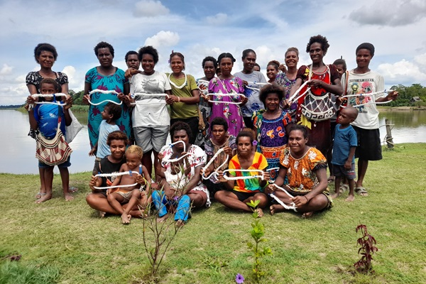 Women fshers attending training organised by the EU-STREIT PNG Programme